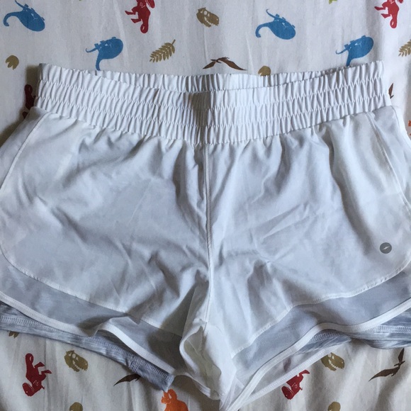 Avia Pants - White athletic shorts